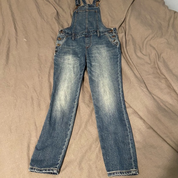 Old Navy Overalls skinny leg size 6 - Picture 5 of 5
